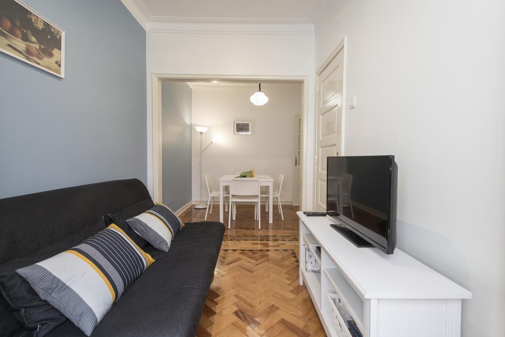 Apartamento Junto A Fonte Luminosa Lisbon Exterior photo